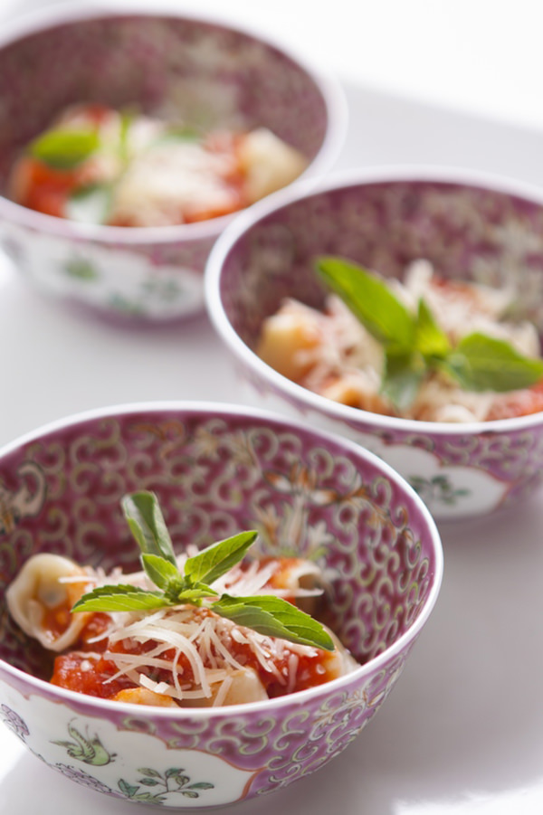 Nhoque servido em bowl chinês