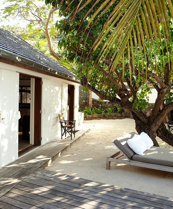 home-tour-decoracao-casa-de-praia-saint-barth-christian-liaigre-9