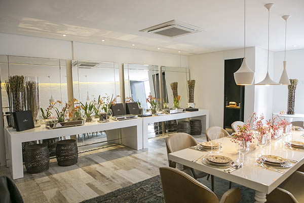 decoracao-romantica-e-moderna-para-jantar-luis-fronterotta-roberto-tamer-8