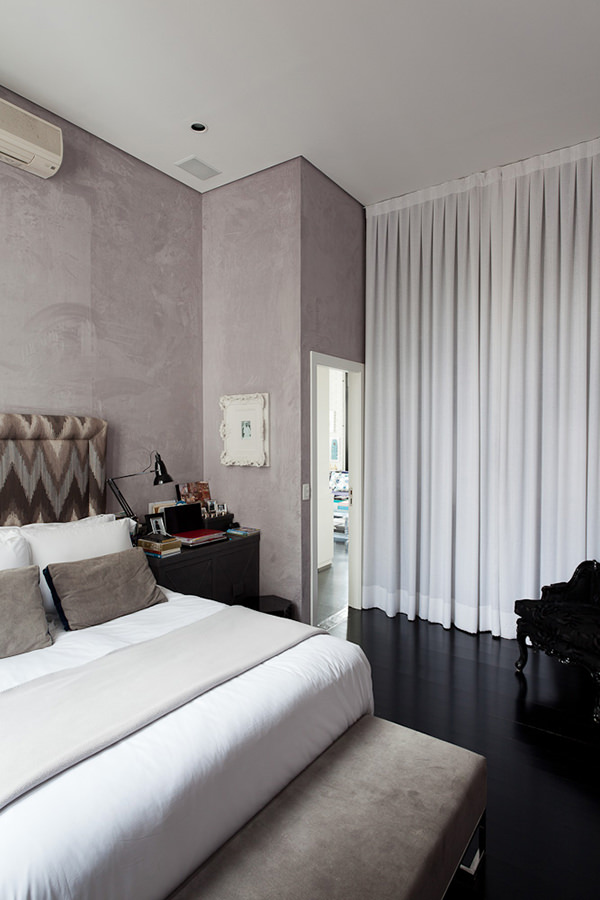 Loft com decoração contemporânea para um colecionador de arte