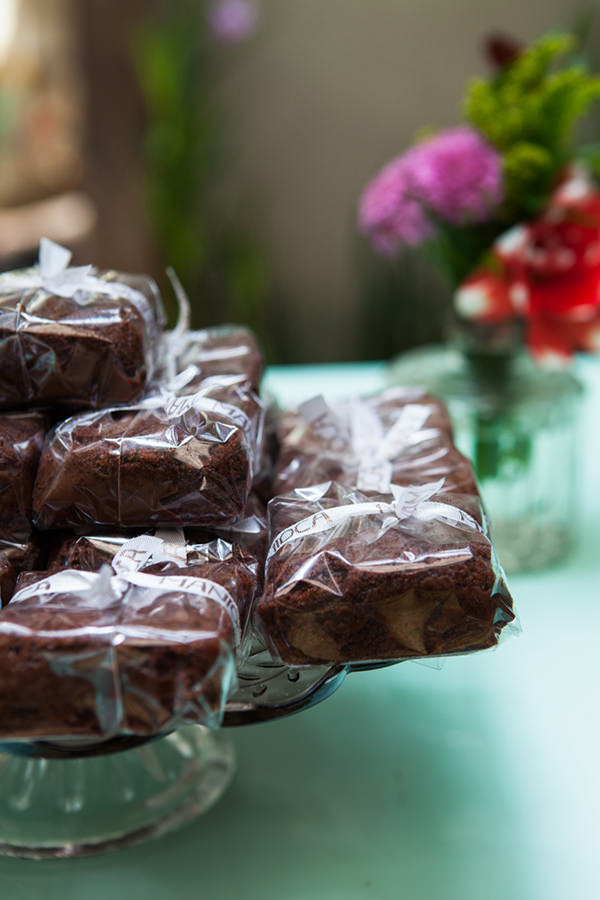 Bolo de chocolate com brigadeiro