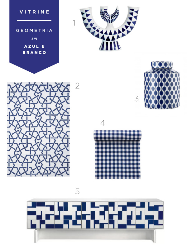 5 peças com desenhos geométricos em azul e branco